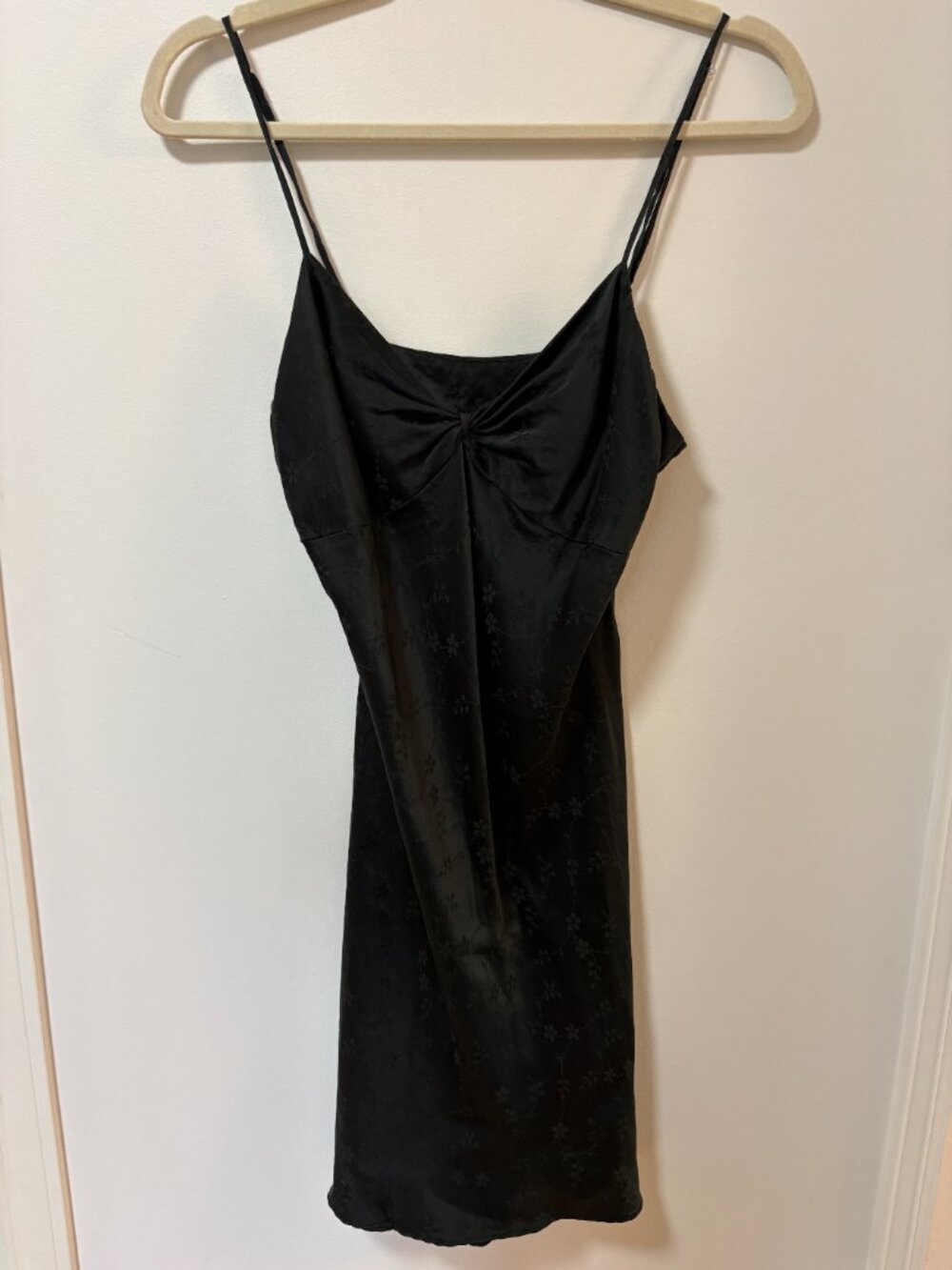 La Vie en Rose 100% Silk Black Floral Slip Nighty Size M Mini Night Gown Dress
